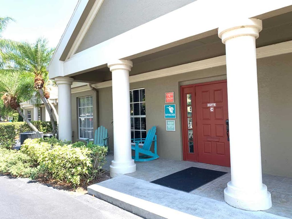 Exterior of Southwest Florida Center For Hearing and Balance front porch